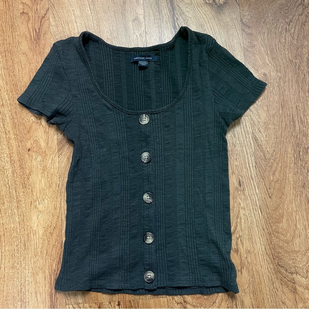 American eagle button knit ribbed top